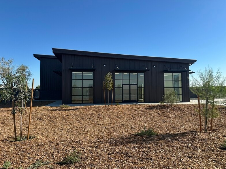 Primary Photo Of 31234 DenBeste Court, Shafter Warehouse For Lease