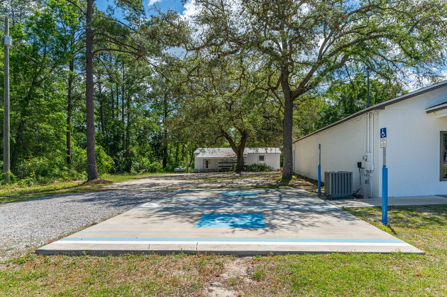 More Photos Of 17457 US-331, Freeport Specialty For Sale