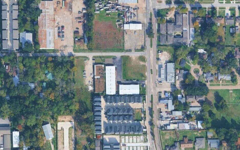 More Photos Of 4621 Yale St, Houston Warehouse For Lease