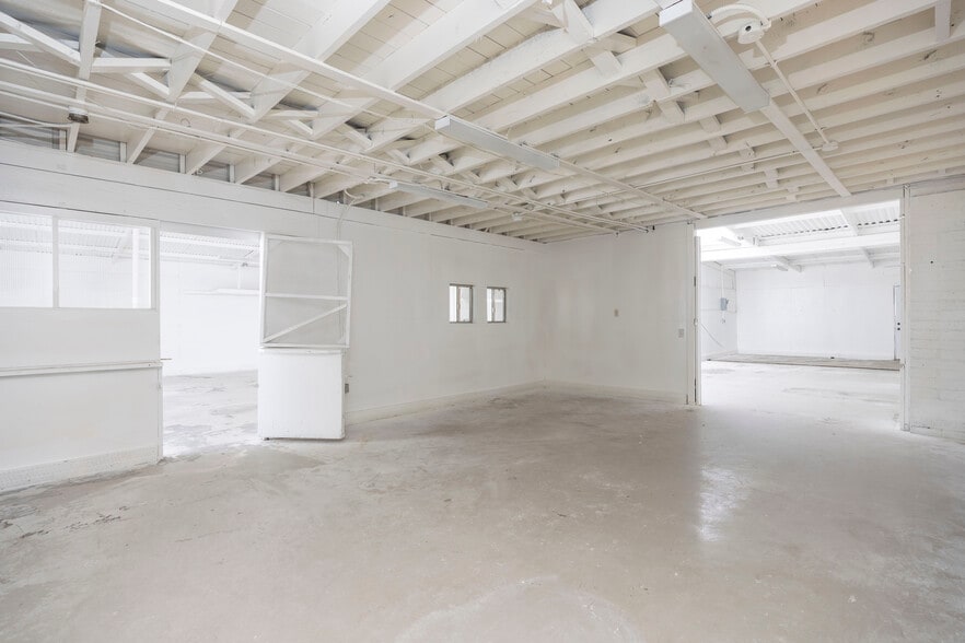 More Photos Of 718 Centinela Ave, Inglewood Storefront For Sale