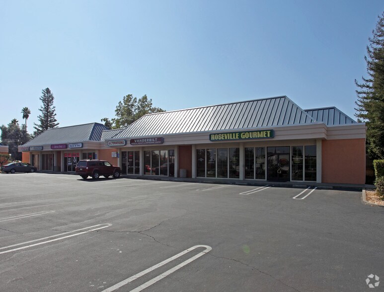More Photos Of 107 S Harding Blvd, Roseville Freestanding For Lease