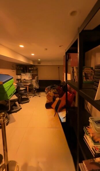 More Photos Of 958 Lafayette Ave, Brooklyn General Retail For Lease