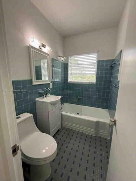 More Photos Of 401 Malaga Ave, Coral Gables Apartments For Sale