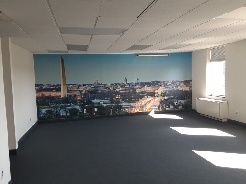 More Photos Of 6121 Lincolnia Rd, Alexandria Office For Lease