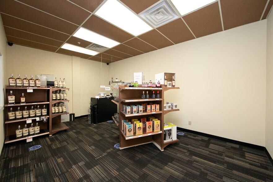 More Photos Of 740 N Broad St, Woodbury Land For Lease