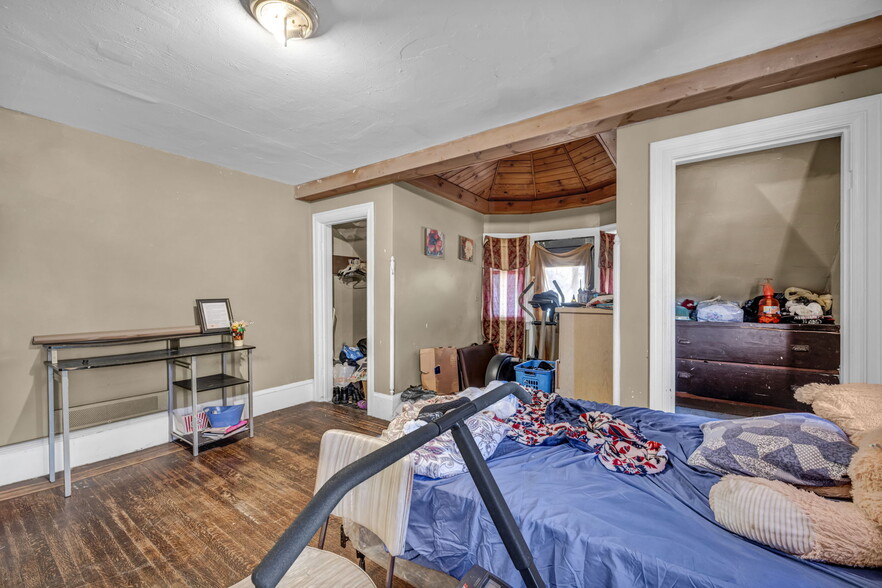 More Photos Of 2127 W 100th St, Cleveland Multifamily For Sale