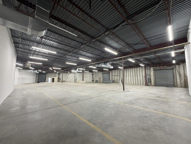 More Photos Of 16201 Trade Zone Ave, Upper Marlboro Industrial For Lease