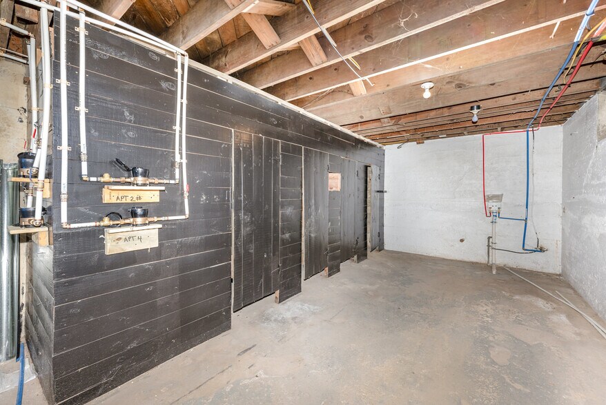 More Photos Of 940 Old Orchard Ave, Dayton Apartments For Sale
