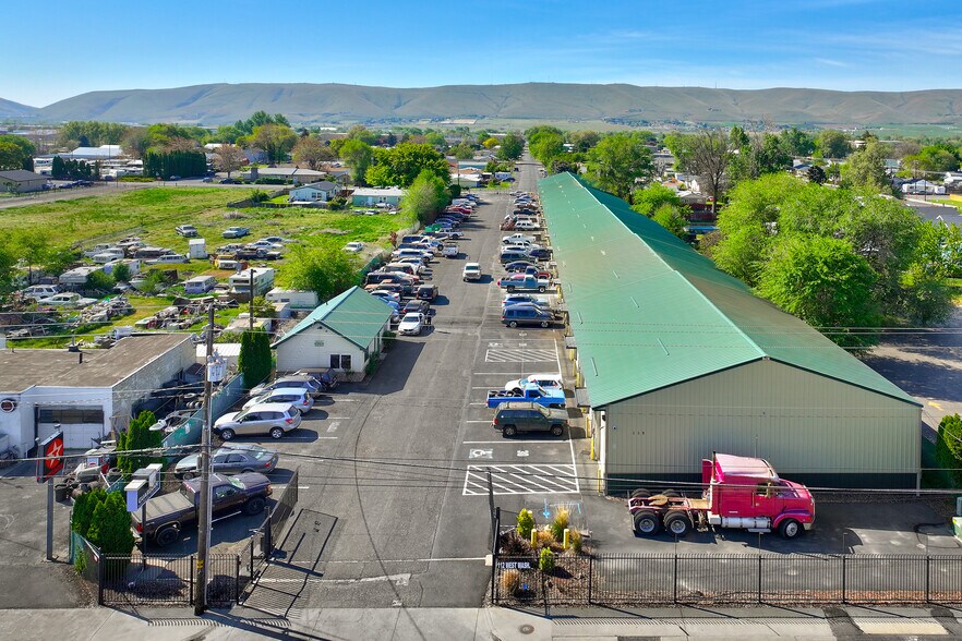 More Photos Of 112 W Washington Ave, Yakima Warehouse For Sale