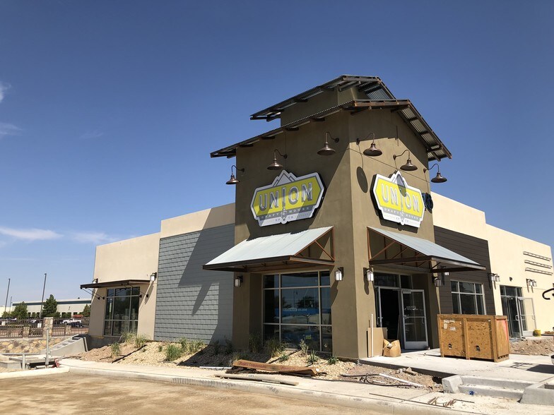 More Photos Of 1571 N Resler Dr, El Paso Unknown For Lease