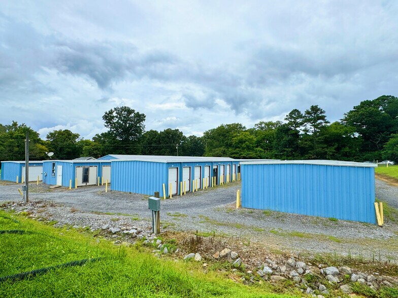 More Photos Of 5272 Highway 225 N, Chatsworth Self Storage For Sale