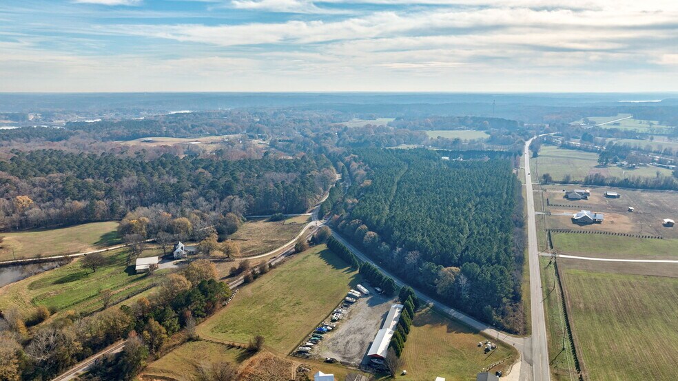 More Photos Of 1020 Blue Springs Rd, Buckhead Parking Lot For Sale