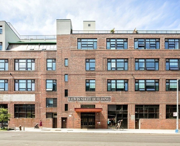 More Photos Of 76 N 4th St, Brooklyn Apartments For Lease