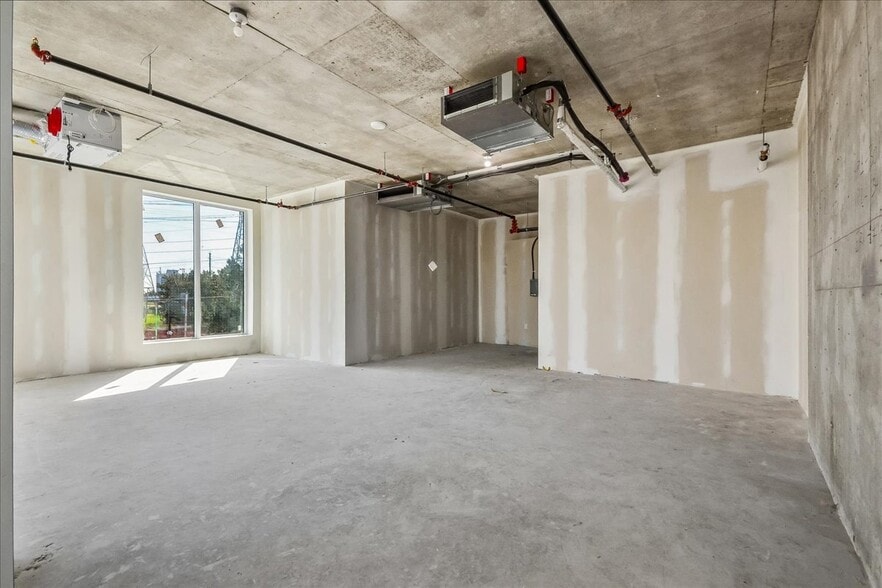 More Photos Of 988 Martin Grove Rd, Toronto Hotel For Sale
