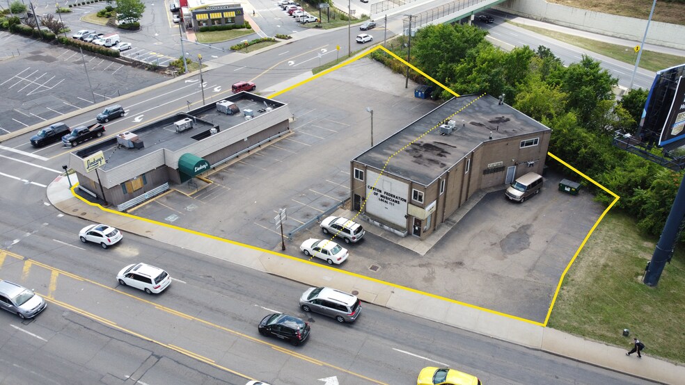 More Photos Of 1900 Tuscarawas St W, Canton Land For Lease