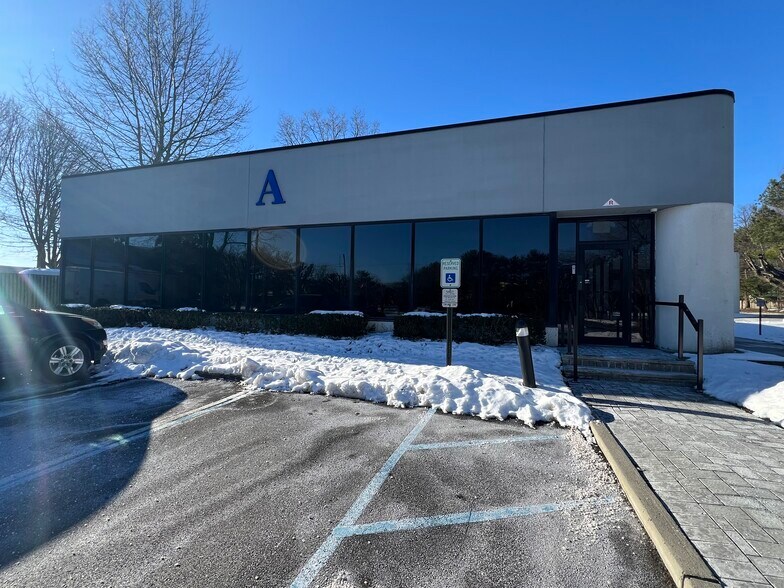 More Photos Of 107 Monmouth Rd, West Long Branch Medical For Lease