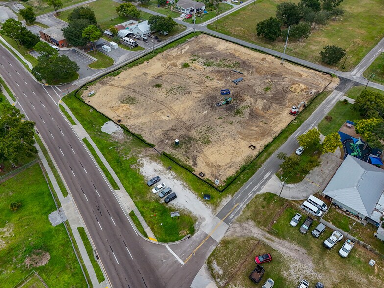 More Photos Of 564 E Brookins Ave, Eagle Lake Unknown For Lease