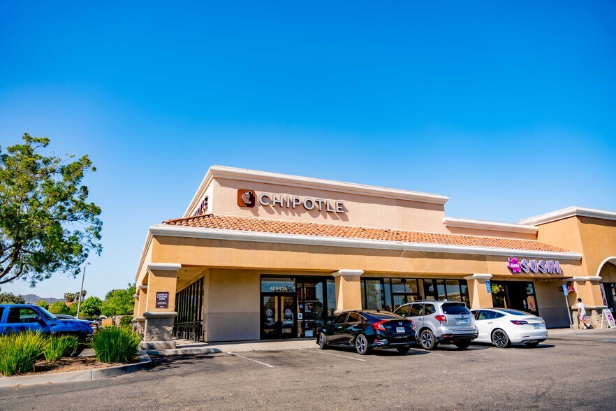 More Photos Of 40930-41090 California Oaks Rd, Murrieta Unknown For Lease