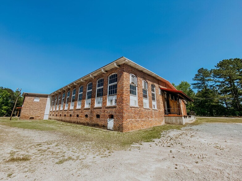 More Photos Of 3737 US Highway 1, Vass Warehouse For Sale