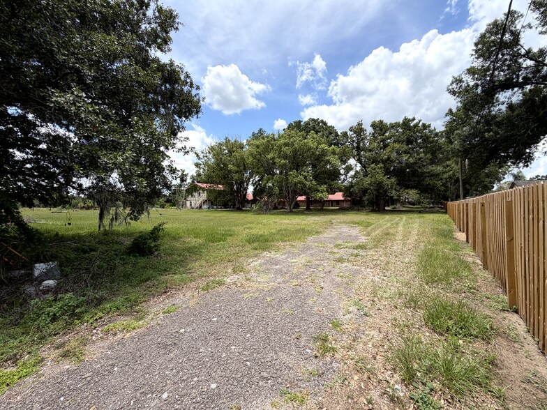 More Photos Of 4215 Stearns Rd, Valrico Lodge Meeting Hall For Sale