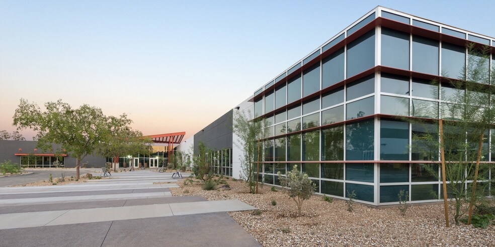 More Photos Of 1515 W 14th St, Tempe Office For Lease