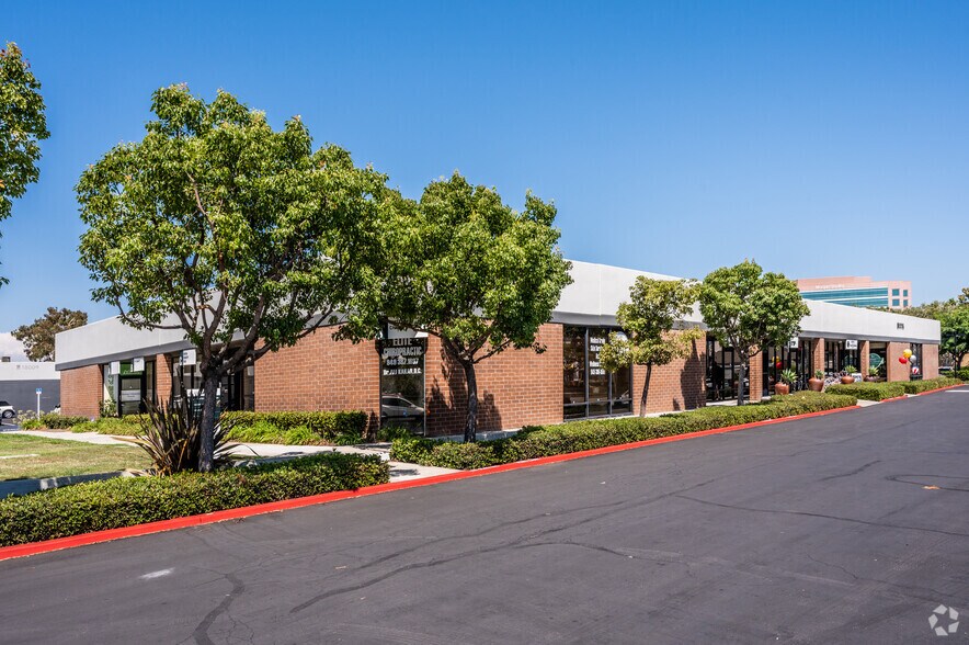 More Photos Of 17775 Main St, Irvine Unknown For Lease