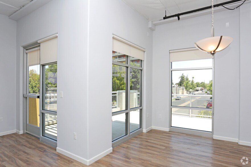 More Photos Of 1759 Fulton St, Fresno Apartments For Sale