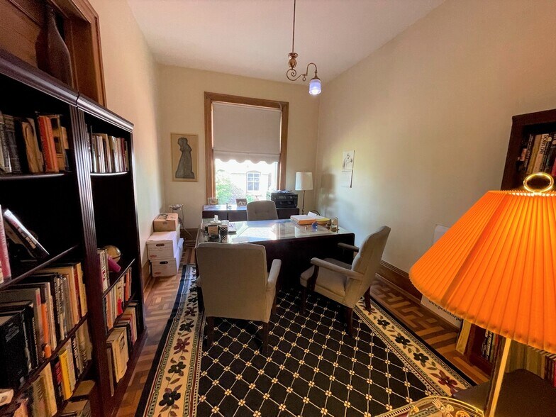 More Photos Of 1435 Market Ave N, Canton Office Residential For Lease