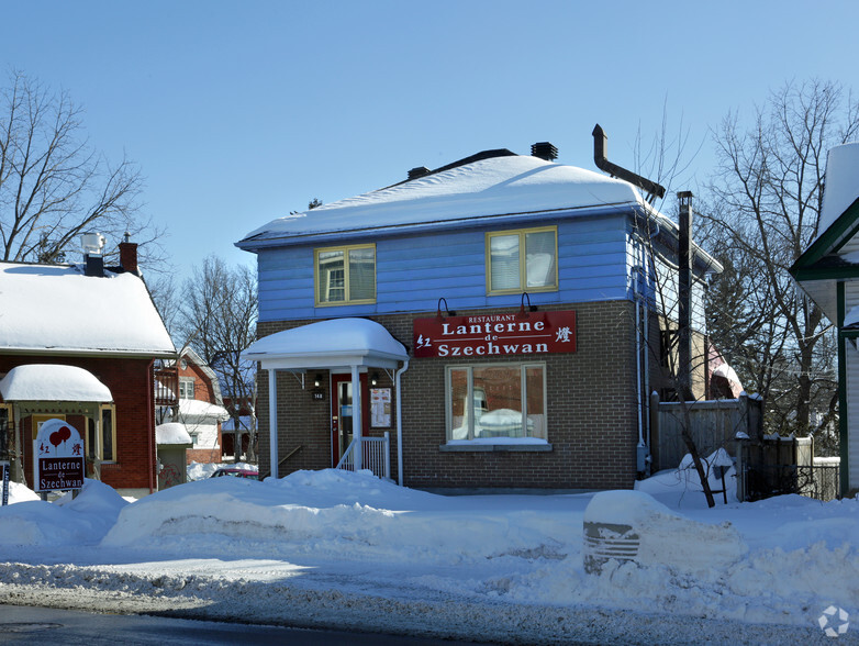 Primary Photo Of 148 Rue Principale, Gatineau Restaurant For Sale