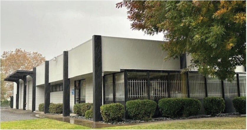 Primary Photo Of 113 Commerce Cir, Sacramento Warehouse For Sale