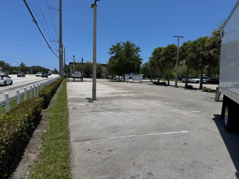 More Photos Of 2940 NW 28th Ln, Oakland Park Land For Sale