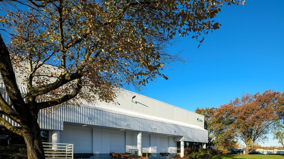 More Photos Of 8705 Bollman Pl, Savage Warehouse For Lease