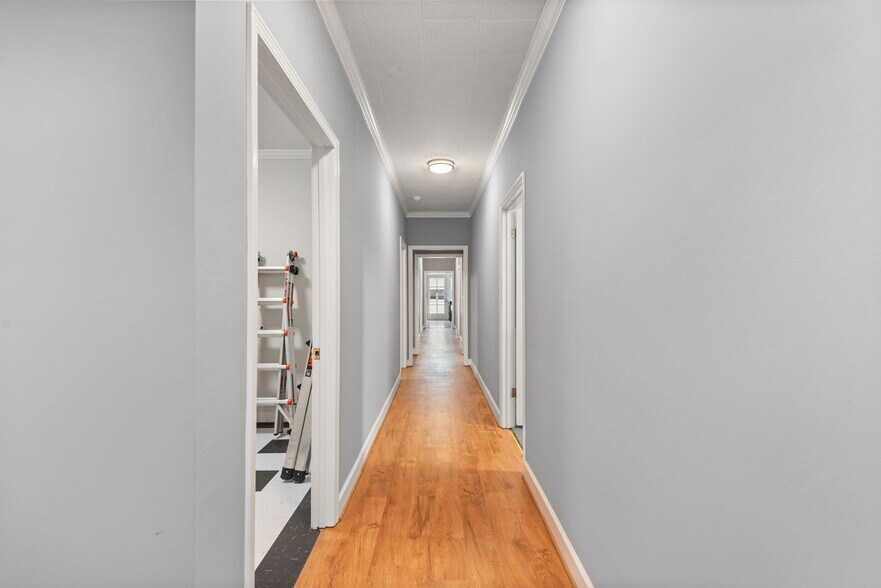 More Photos Of 102 Paisley St, Greensboro Coworking Space