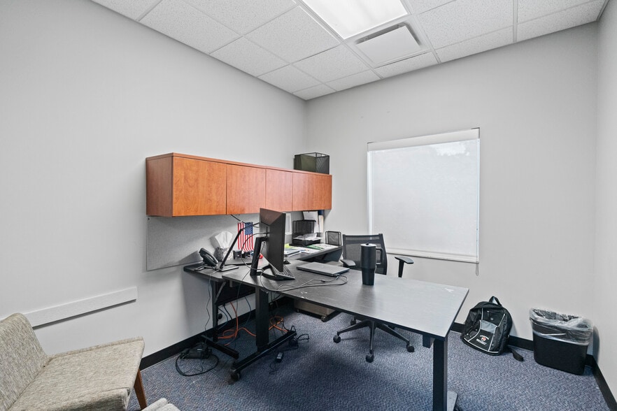 More Photos Of 2305 S Center Rd, Burton Office For Sale