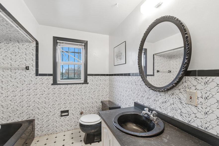 More Photos Of 507 Pittsburgh St, Springdale Rehabilitation Center For Sale