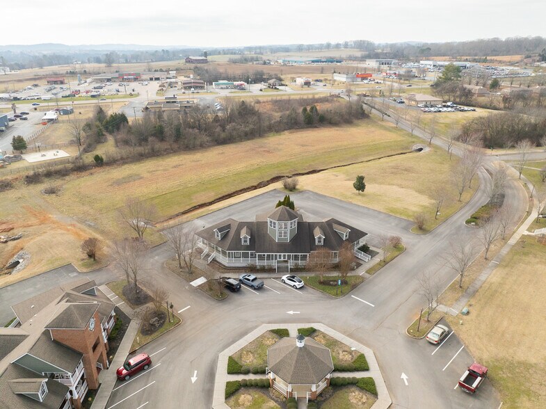 More Photos Of 130 Willowcreek Blvd, Sweetwater Medical For Sale