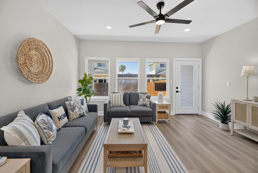 More Photos Of 13981 Ports O Call Dr, Corpus Christi Multifamily For Sale