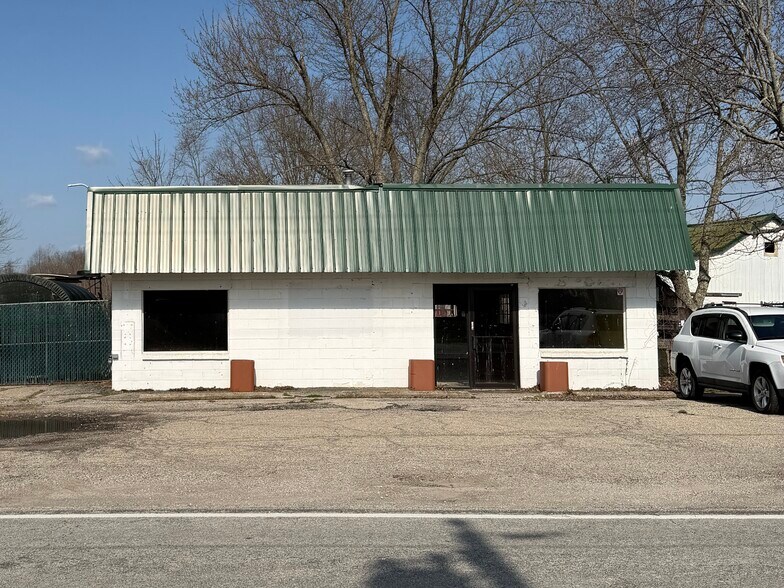 More Photos Of 6218 State Route 727, Goshen General Retail For Sale