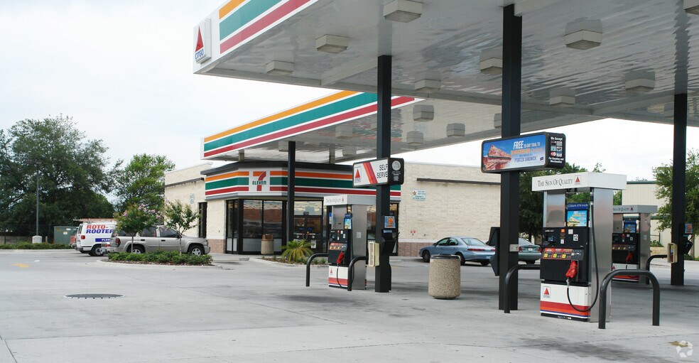 More Photos Of 7131 Ridge Rd, Port Richey Convenience Store For Sale
