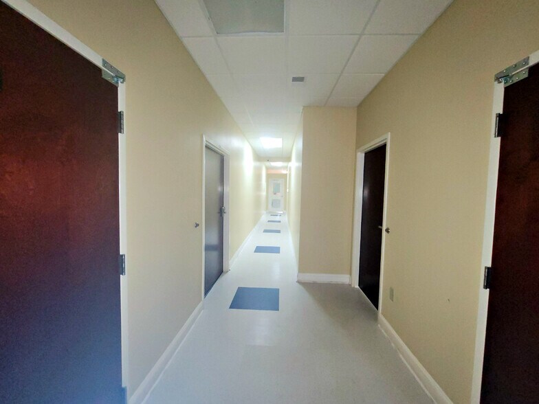 More Photos Of 2356 John Smith Rd, Fayetteville Medical For Lease