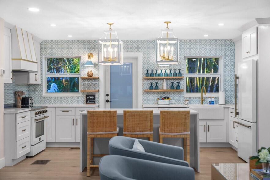 More Photos Of 7 Fayette Dr, Ocean Ridge Multifamily For Sale