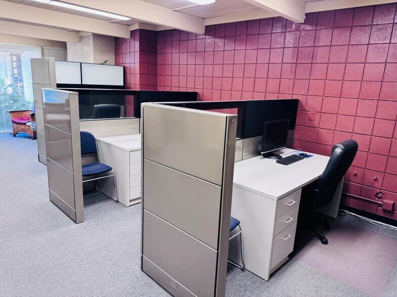 More Photos Of 422-436 W Shaw Ave, Fresno Office For Sale
