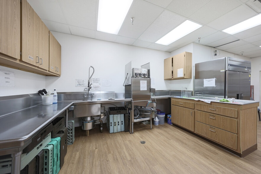 More Photos Of 12202 N 101st Ave, Sun City Religious Facility For Sale