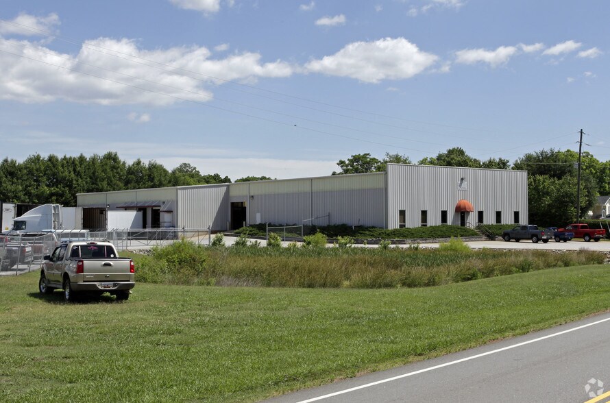 More Photos Of 960 Berry Shoals Rd, Duncan Industrial For Sale