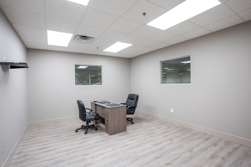 More Photos Of 110 W McCarter Rd, LaFayette Warehouse For Lease