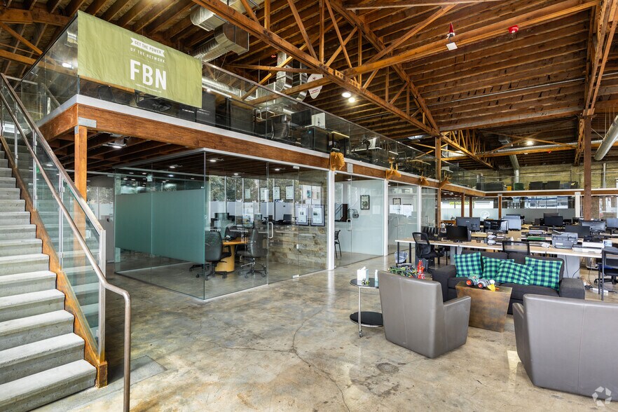 More Photos Of 380-388 El Camino Real, San Carlos Office For Lease