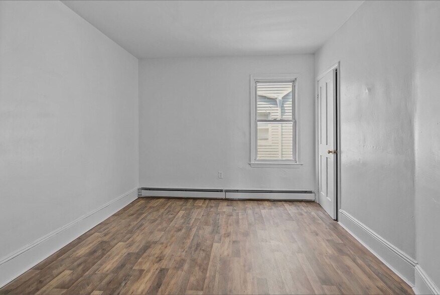 More Photos Of 49-51 County St, New Bedford Apartments For Sale