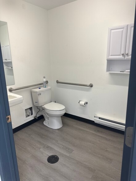More Photos Of 1292-1308 W 635 S, Orem Unknown For Lease