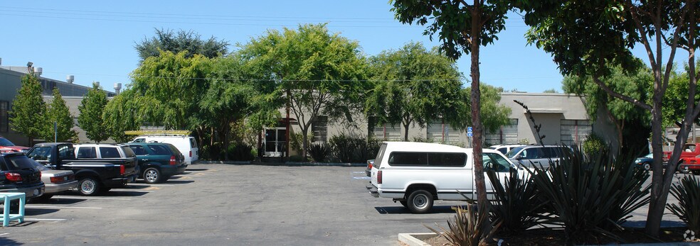 Primary Photo Of 2125 Williams St, San Leandro Office For Lease