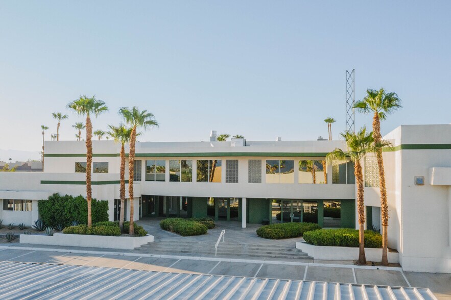 Primary Photo Of 42650 Melanie Pl, Palm Desert Loft Creative Space For Lease